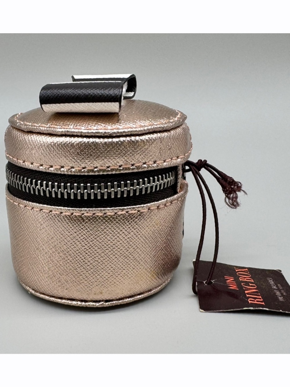 Henri Bendel Mini Ring Box Metallic Rose Gold Jewelry Case Striped Zip NWT - Picture 4 of 8